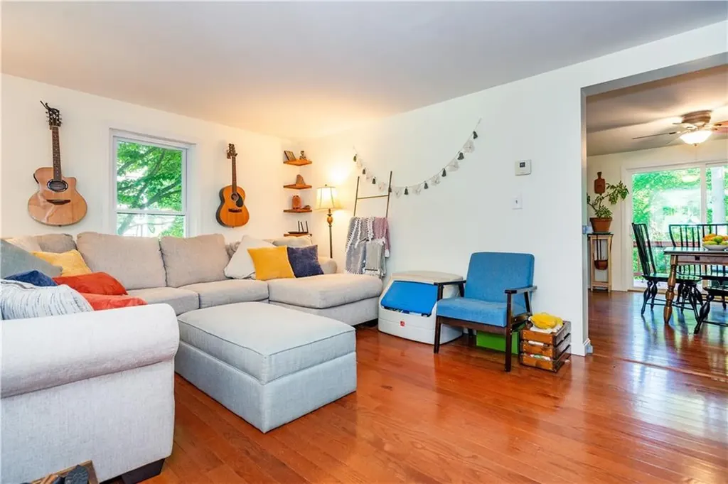 50 Lakeview Avenue Lincoln RI 02865