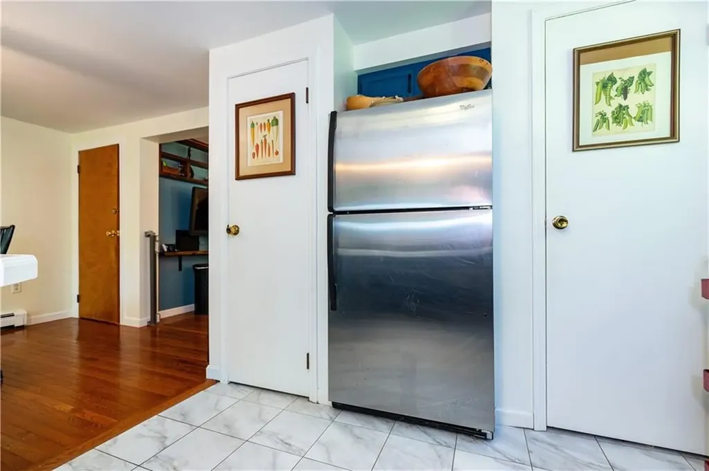50 Lakeview Avenue Lincoln RI 02865