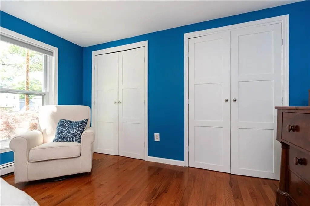 50 Lakeview Avenue Lincoln RI 02865