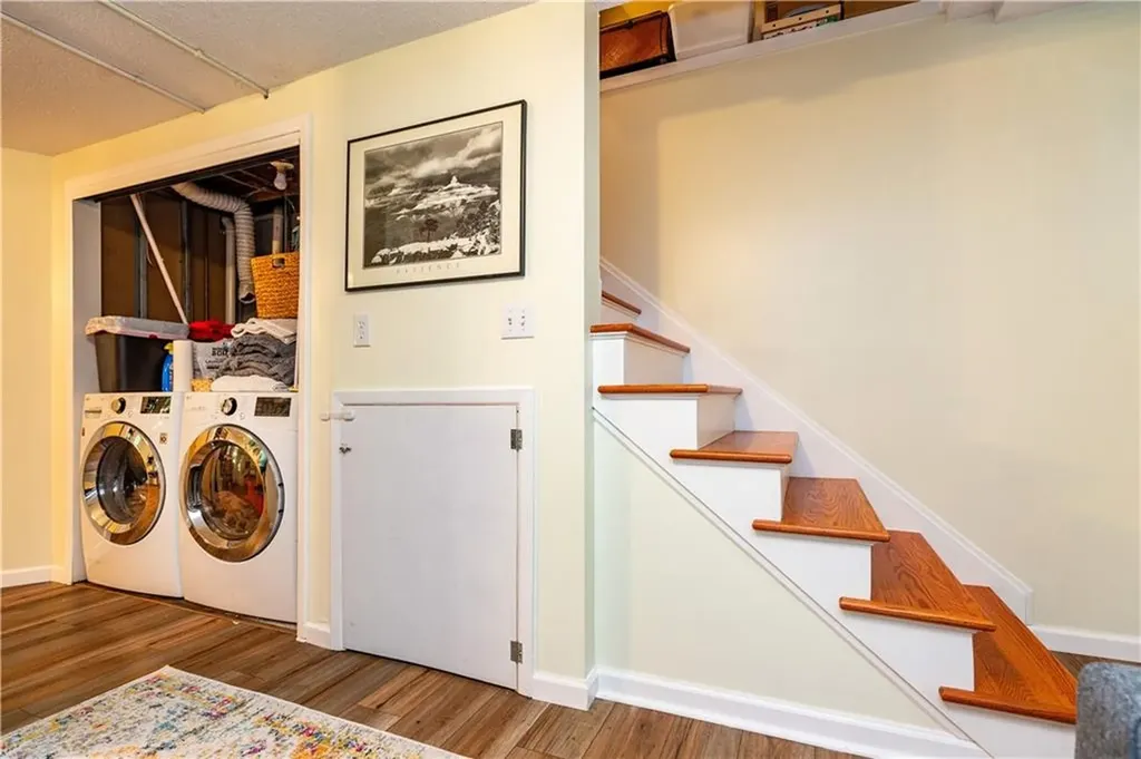 50 Lakeview Avenue Lincoln RI 02865