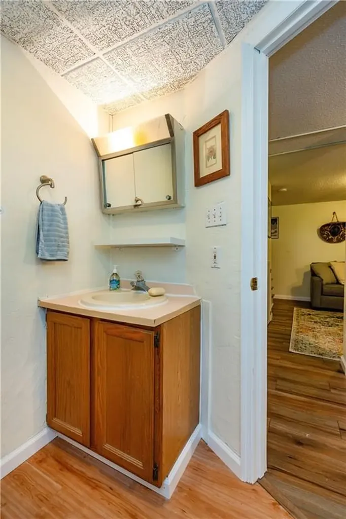 50 Lakeview Avenue Lincoln RI 02865