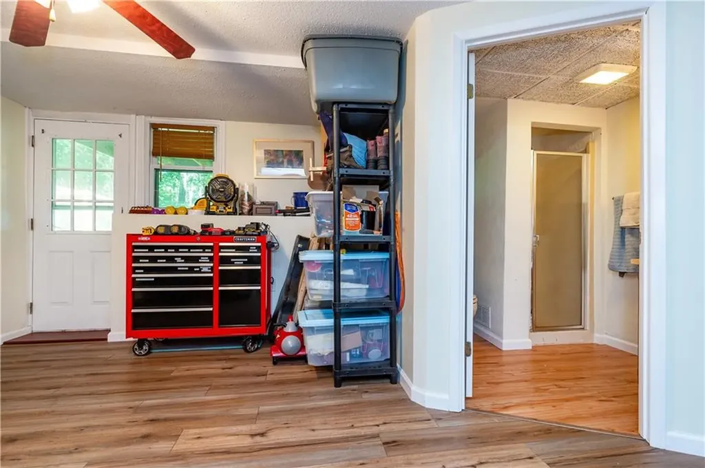 50 Lakeview Avenue Lincoln RI 02865