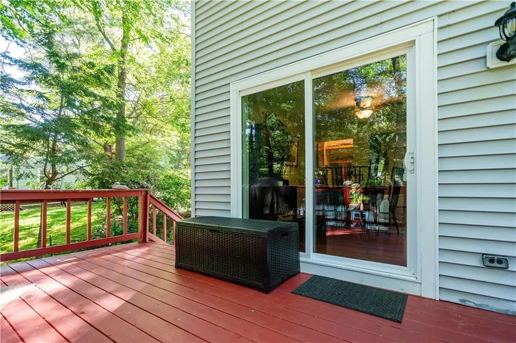 50 Lakeview Avenue Lincoln RI 02865