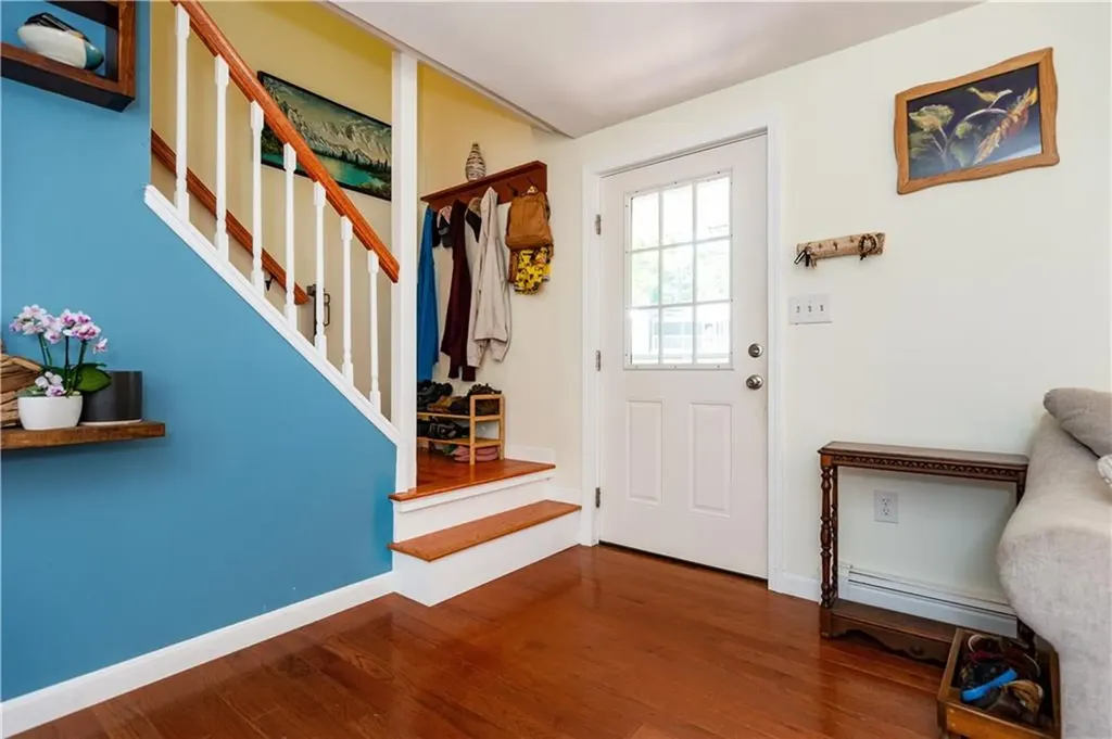 50 Lakeview Avenue Lincoln RI 02865