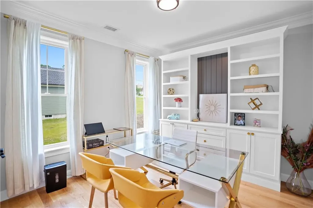 16 Woodward Road Lincoln RI 02865