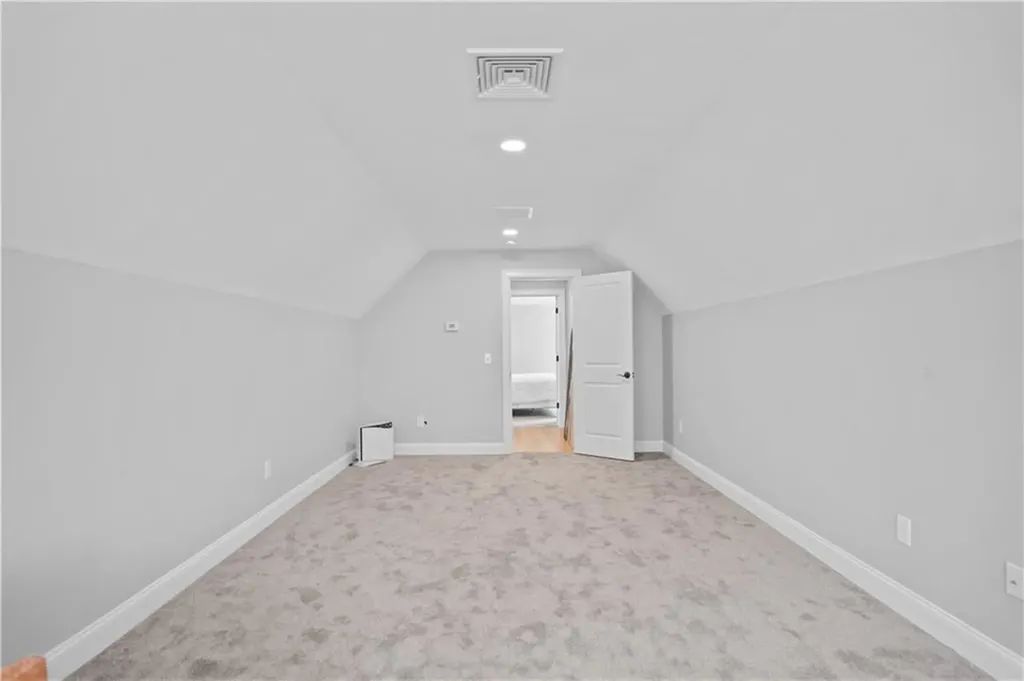 16 Woodward Road Lincoln RI 02865