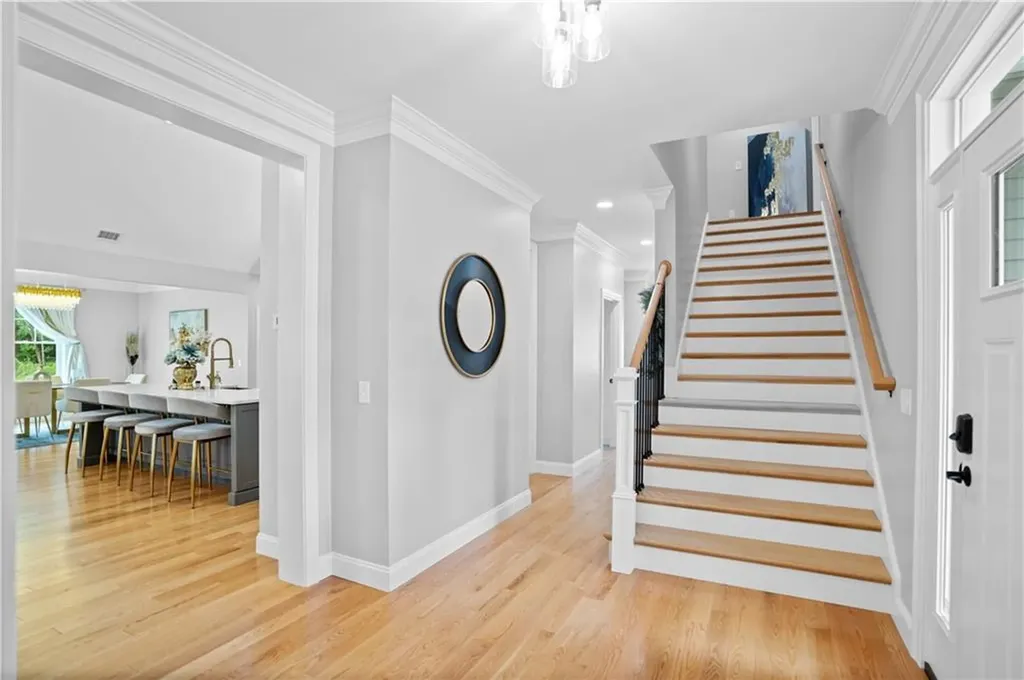 16 Woodward Road Lincoln RI 02865