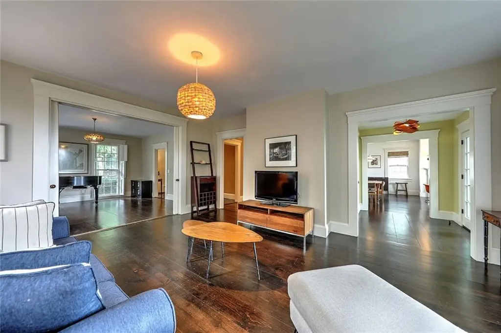 120 Congdon Street Providence RI 02906