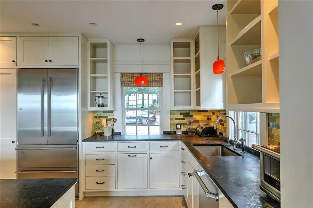 120 Congdon Street Providence RI 02906
