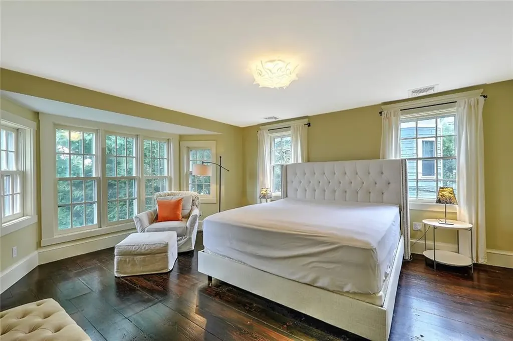 120 Congdon Street Providence RI 02906