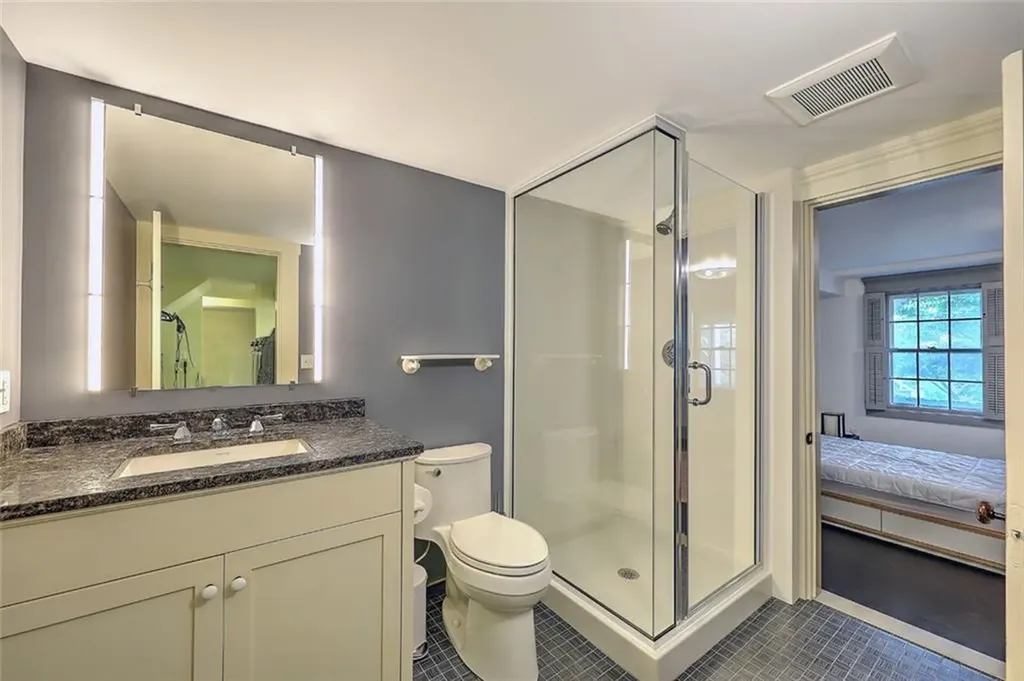 120 Congdon Street Providence RI 02906