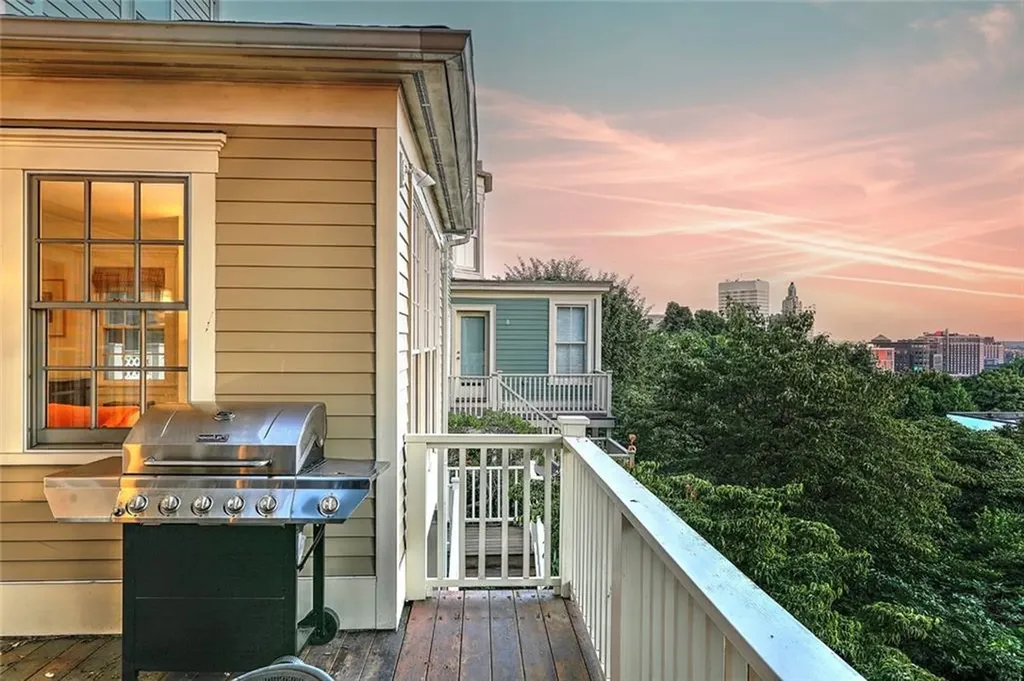 120 Congdon Street Providence RI 02906