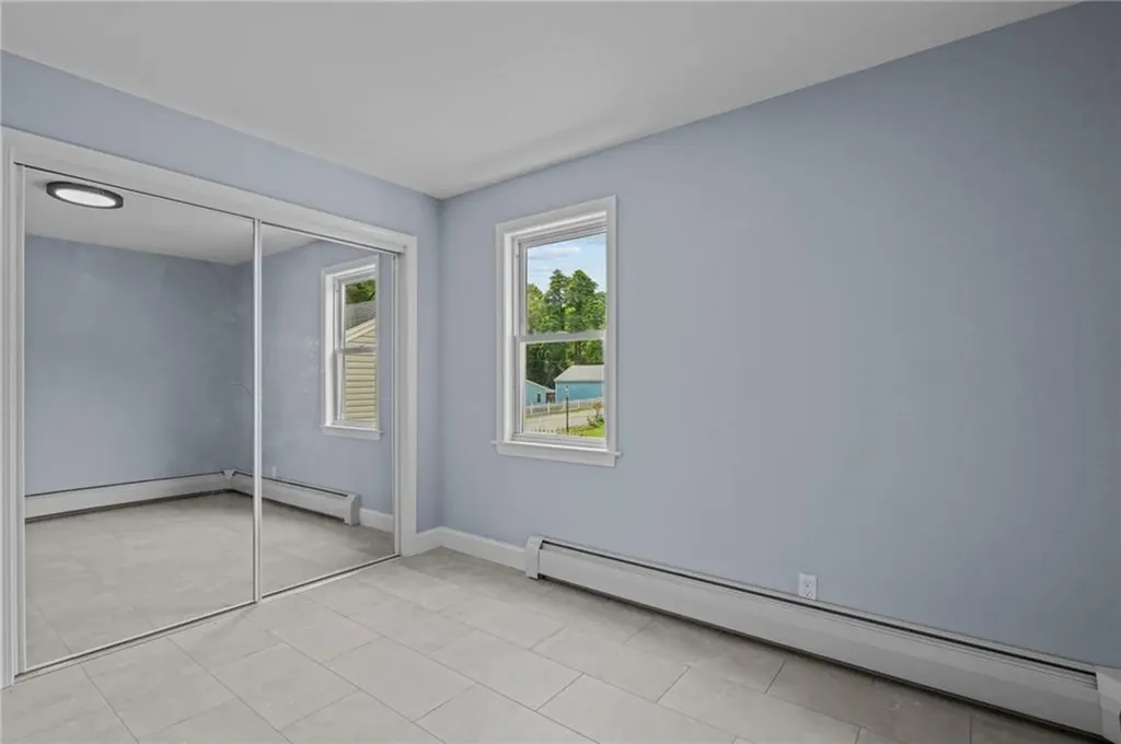 11 Watuppa Avenue Tiverton RI 02878