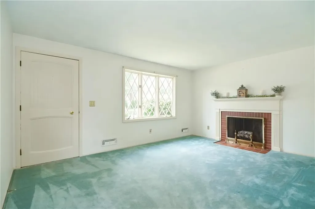 61 Sleepy Hollow Drive Cumberland RI 02864