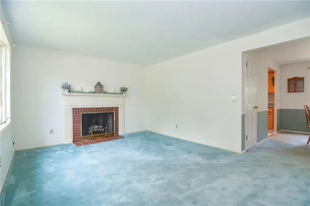 61 Sleepy Hollow Drive Cumberland RI 02864