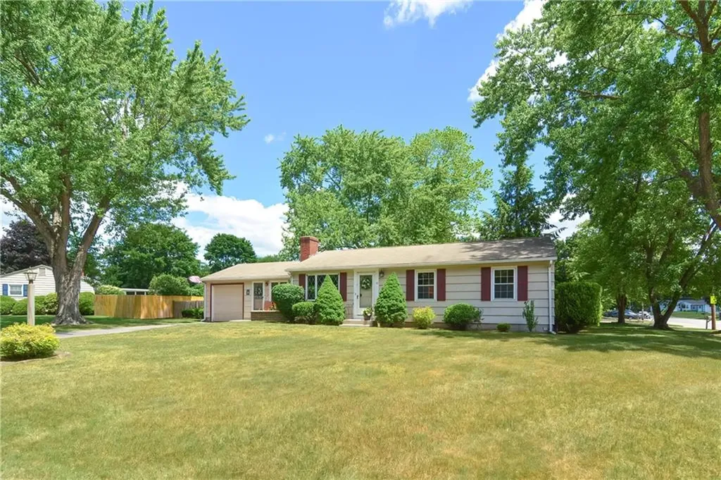 61 Sleepy Hollow Drive Cumberland RI 02864