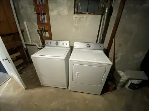 21 Sandringham Avenue Providence RI 02908