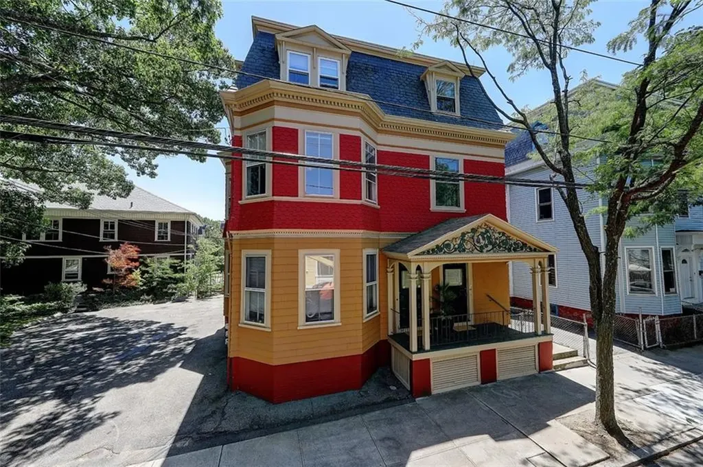 8 Wood Street Providence RI 02909