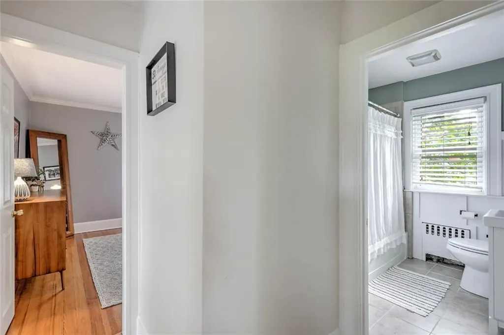 15 Woodbury Street Providence RI 02906