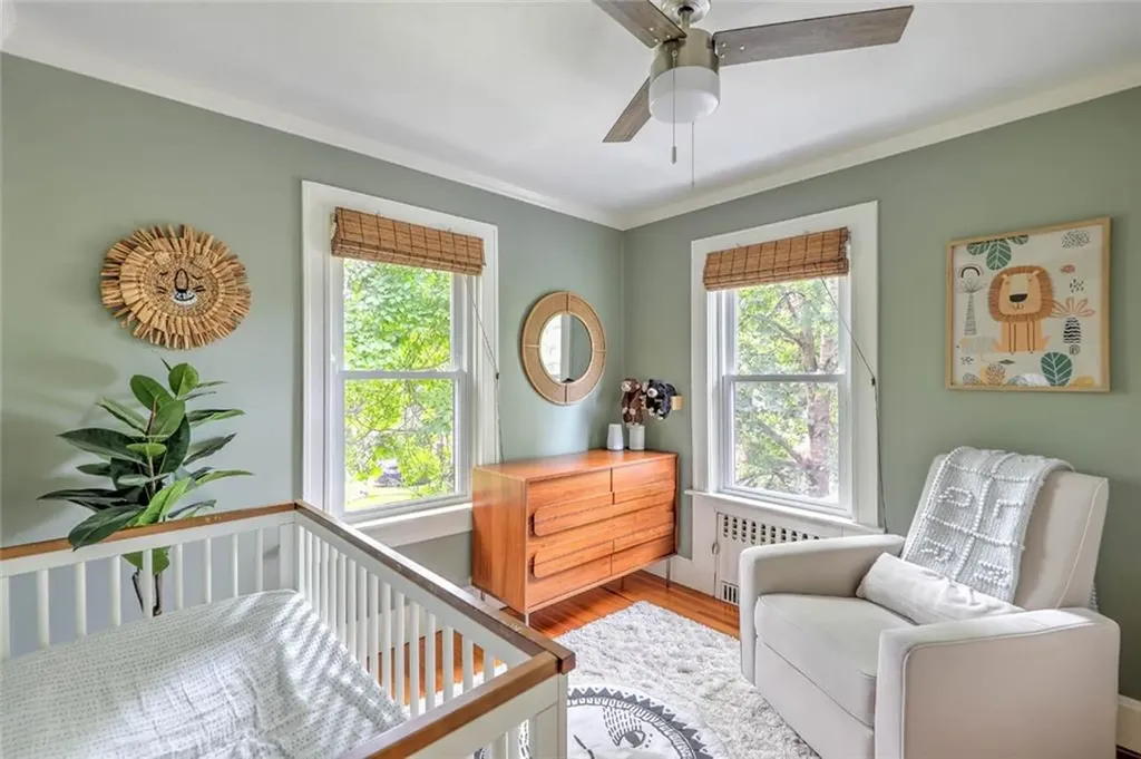 15 Woodbury Street Providence RI 02906