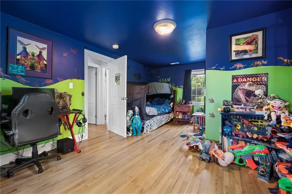 10 Reservoir Road Coventry RI 02816