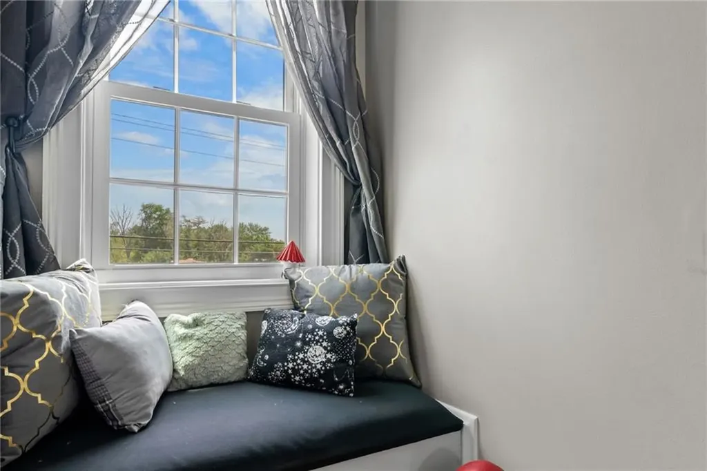 10 Reservoir Road Coventry RI 02816