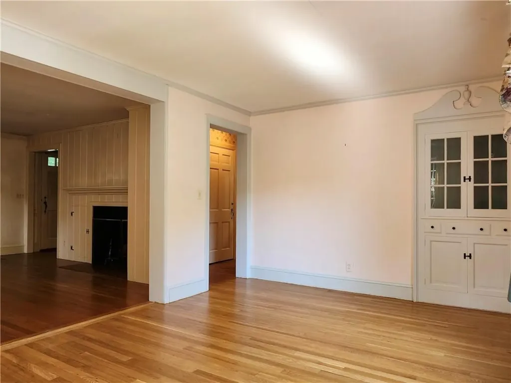 26 Redwood Avenue Pawtucket RI 02861
