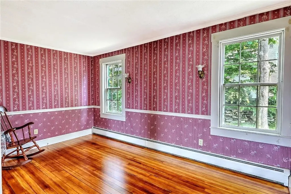 833 Main Street Warren RI 02885