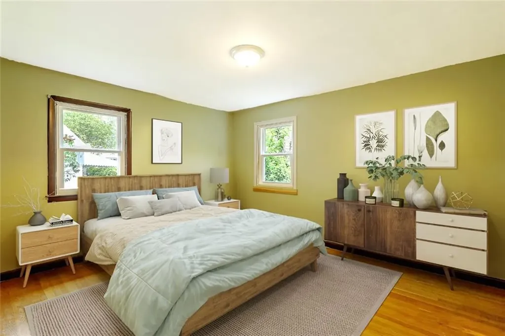 89 Enfield Avenue Providence RI 02908