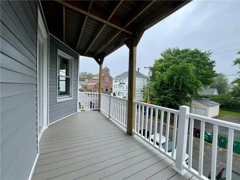 342 Olo Street Woonsocket RI 02895
