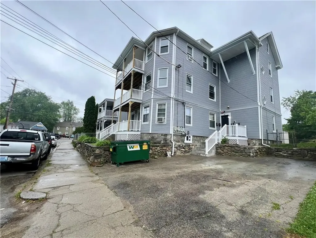 342 Olo Street Woonsocket RI 02895
