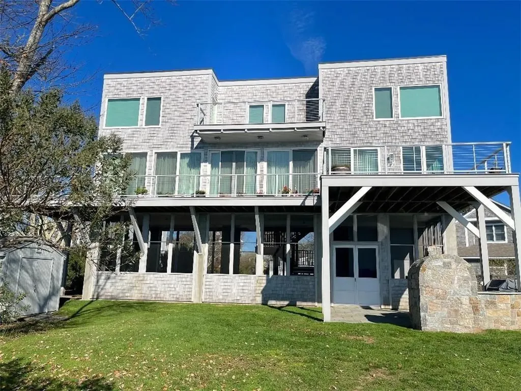 112 Sand Piper Drive South Kingstown RI 02879
