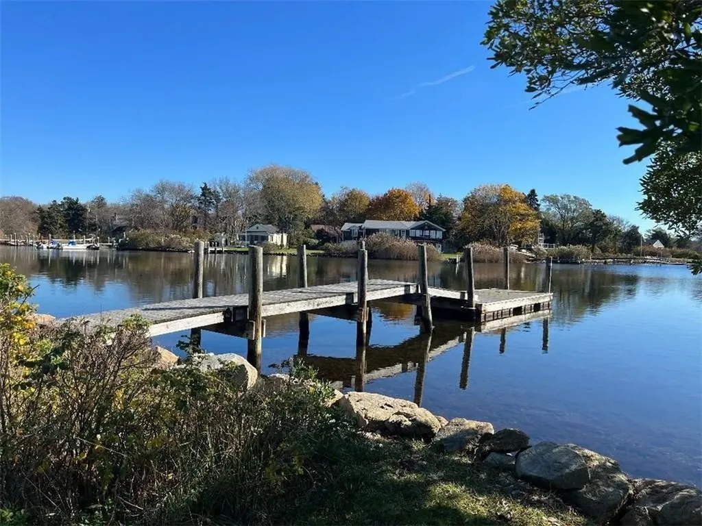 112 Sand Piper Drive South Kingstown RI 02879
