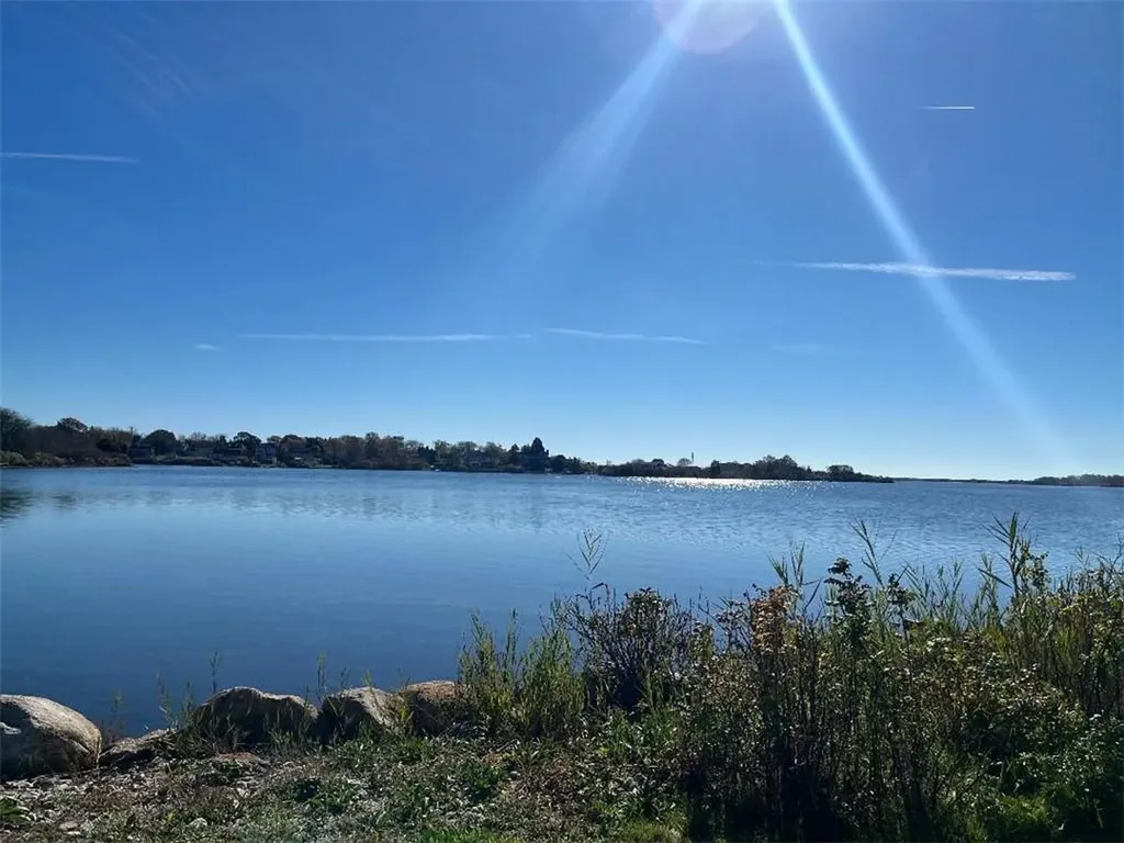 112 Sand Piper Drive South Kingstown RI 02879