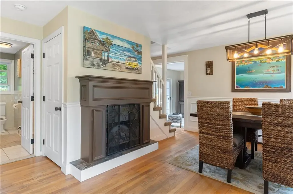 70 Harborview Drive Warwick RI 02889