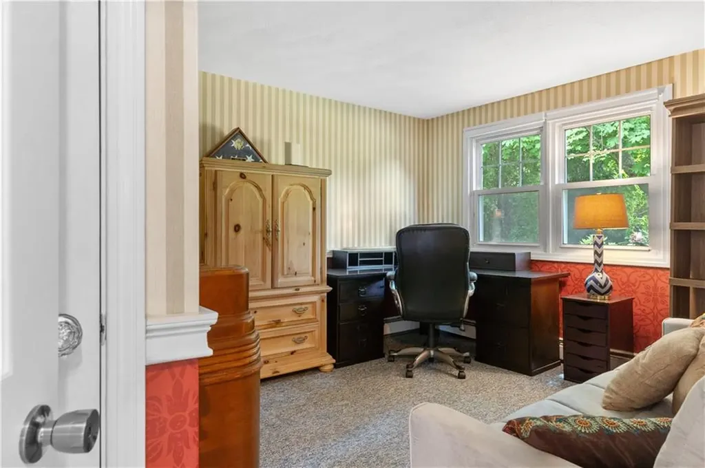 70 Harborview Drive Warwick RI 02889