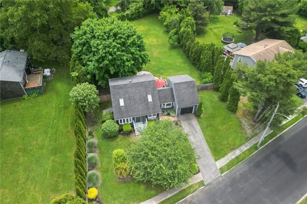 70 Harborview Drive Warwick RI 02889