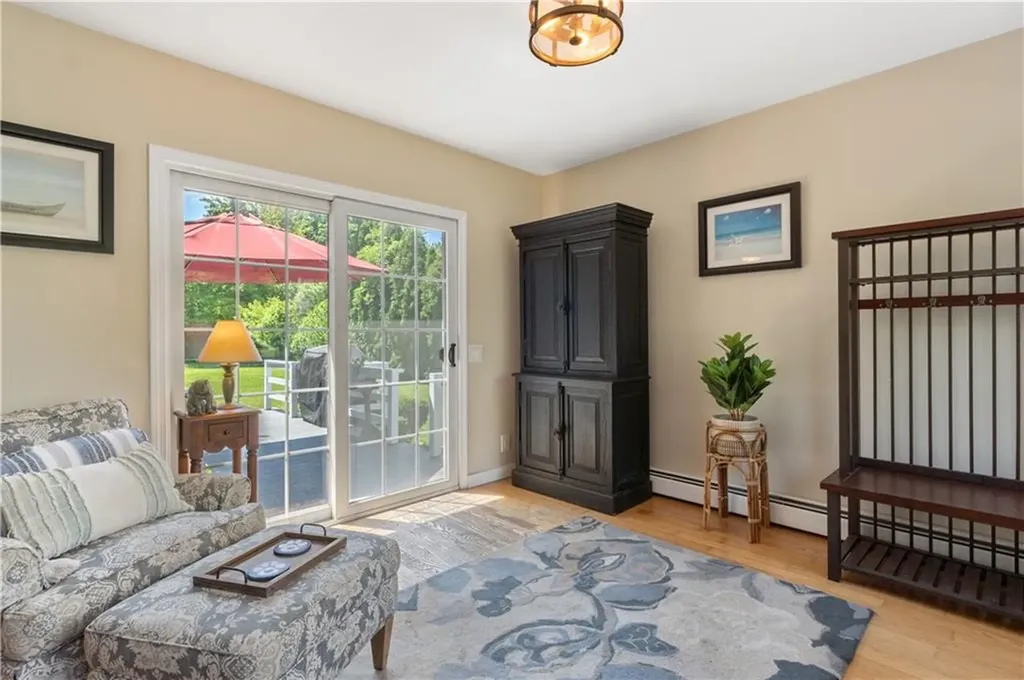 70 Harborview Drive Warwick RI 02889