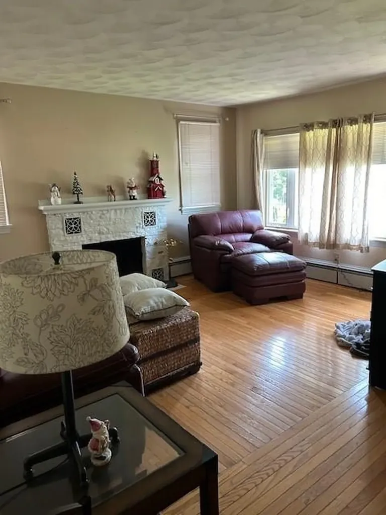 225 Spooner Avenue Warwick RI 02886