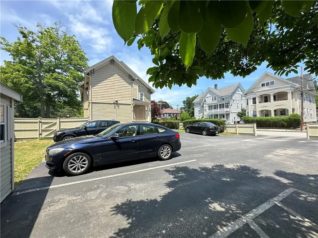 153 Walcott Street Pawtucket RI 02860