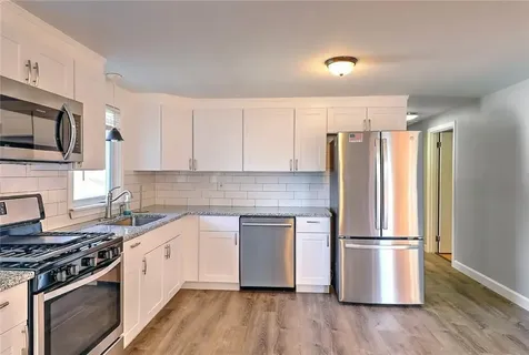 56 Ocean Avenue Warwick RI 02889