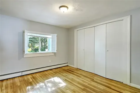 56 Ocean Avenue Warwick RI 02889