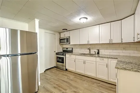 56 Ocean Avenue Warwick RI 02889