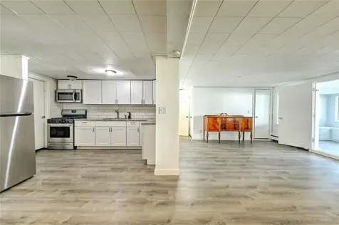 56 Ocean Avenue Warwick RI 02889