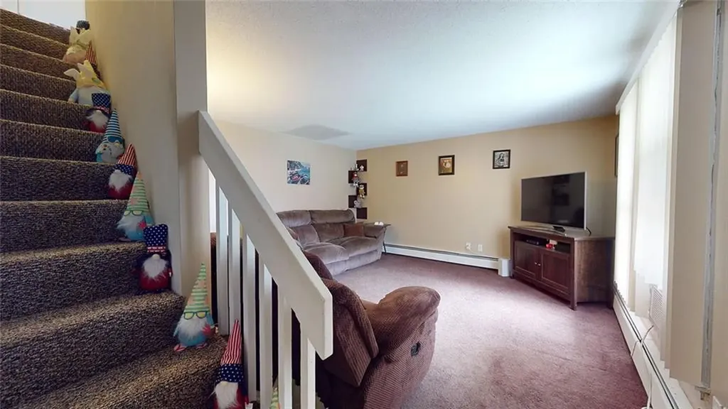 8 Hill Avenue Lincoln RI 02865