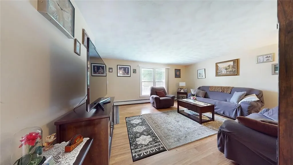 8 Hill Avenue Lincoln RI 02865