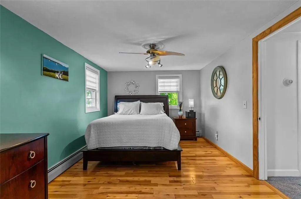 24 Tremont Street Warwick RI 02889