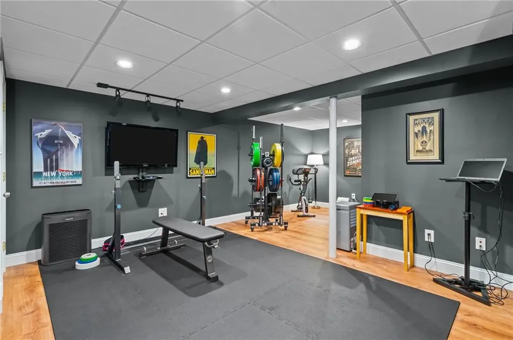 24 Tremont Street Warwick RI 02889