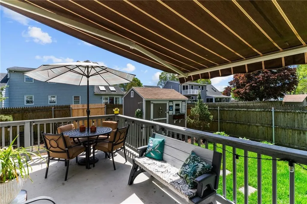 24 Tremont Street Warwick RI 02889