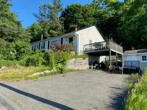 25 Pocasset Avenue Tiverton RI 02878